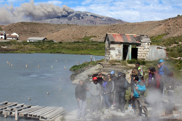 La UNRN llevó adelante un curso internacional sobre el estudio de volcanes activos.