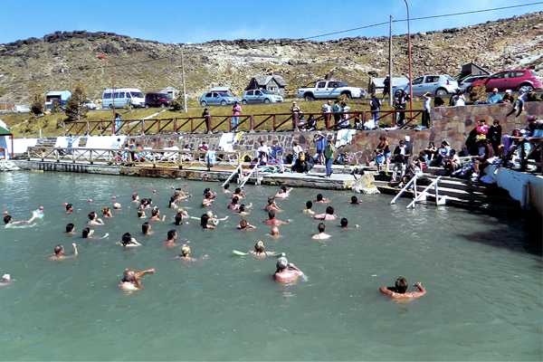 En abril se celebra la Semana Termal de Copahue.