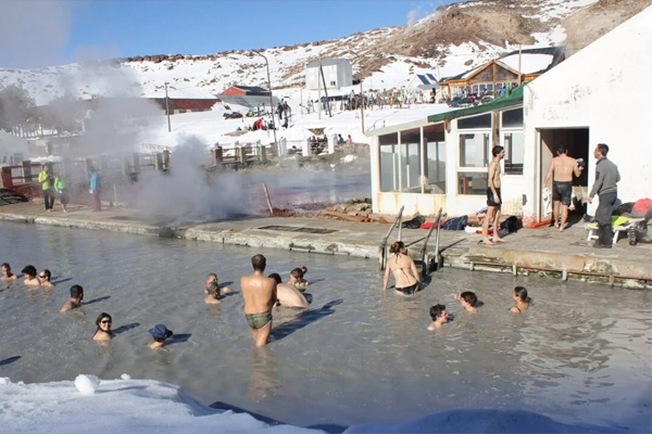 COPAHUE; termas y nieve 2017