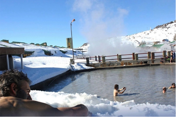 Copahue lanza la temporada termal en invierno